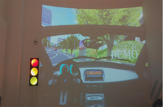 無錫歐司朗展廳汽車虛擬駕駛